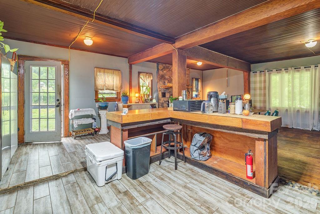 8485 Meadow Fork Road — Hot Springs