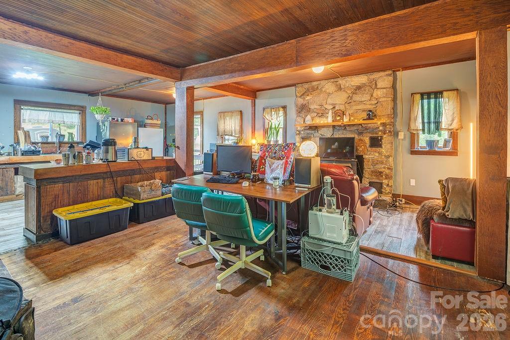 8485 Meadow Fork Road — Hot Springs