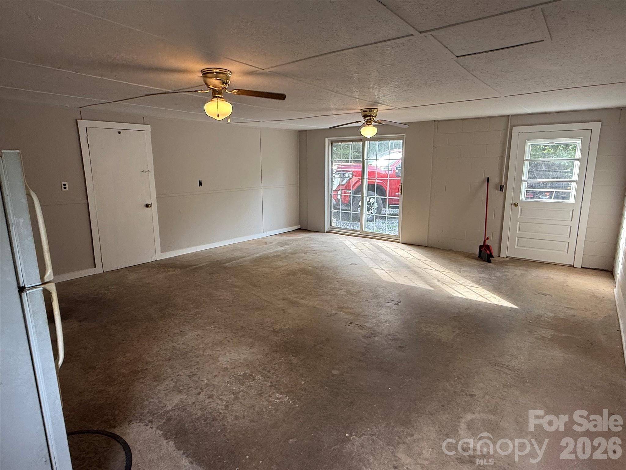 4954 Crawley Dale Street — Morganton