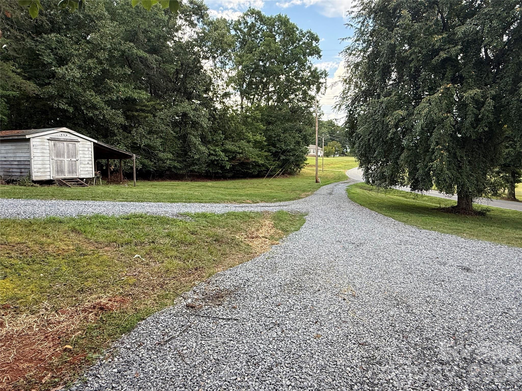 4954 Crawley Dale Street — Morganton