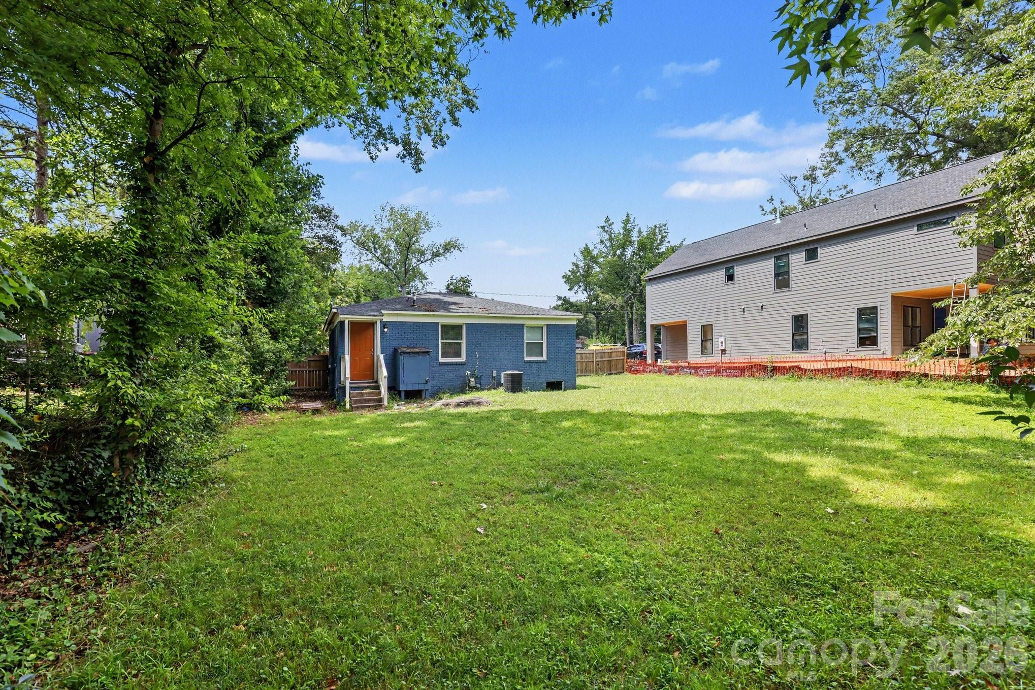 2708 Catalina Avenue — Charlotte