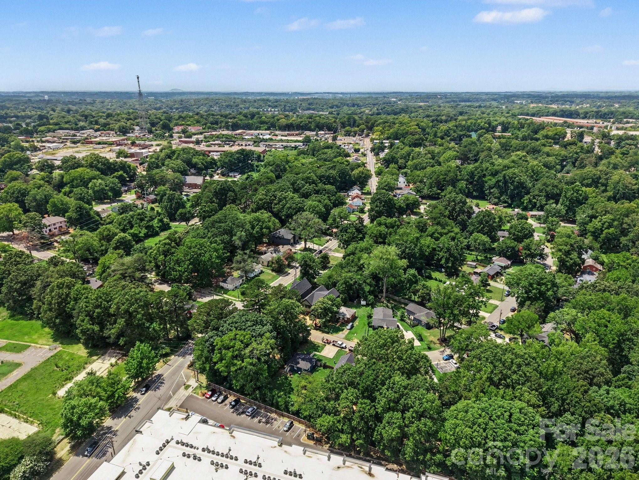 2708 Catalina Avenue — Charlotte