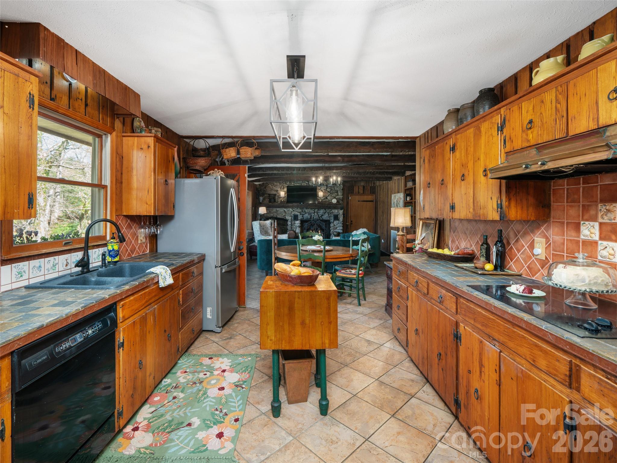 1617 California Creek Road — Mars Hill
