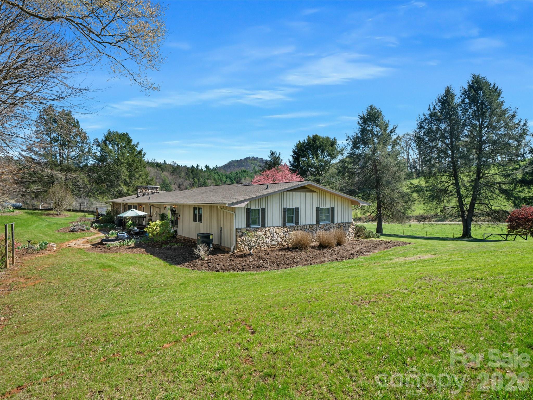 1617 California Creek Road — Mars Hill