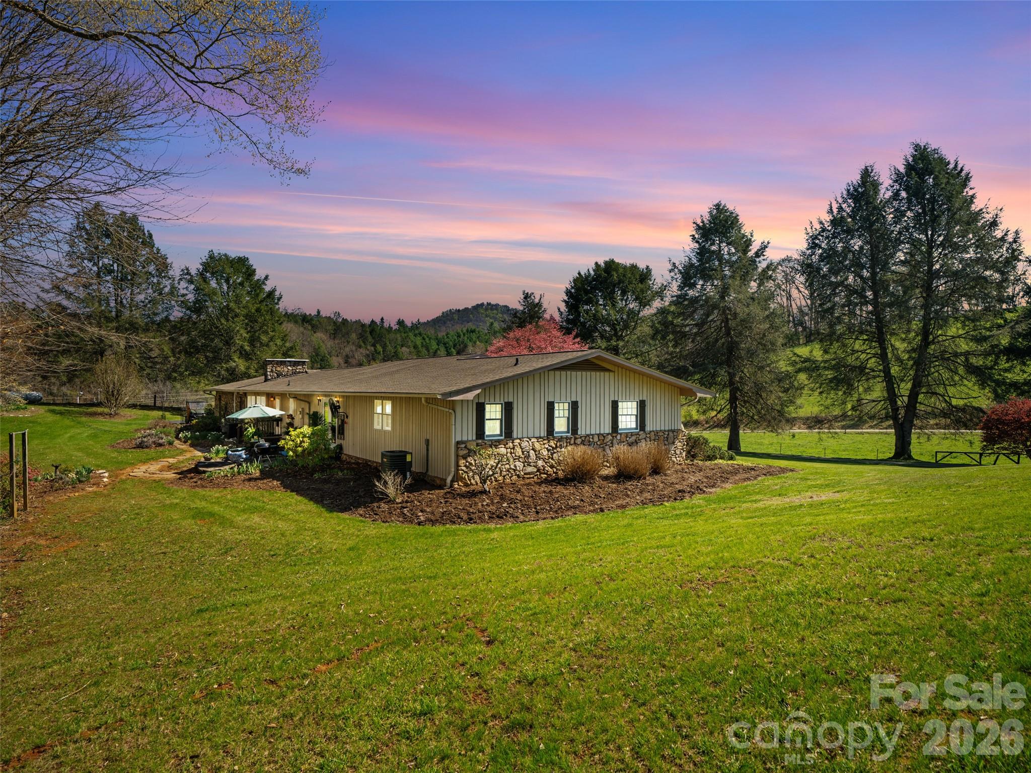 1617 California Creek Road — Mars Hill