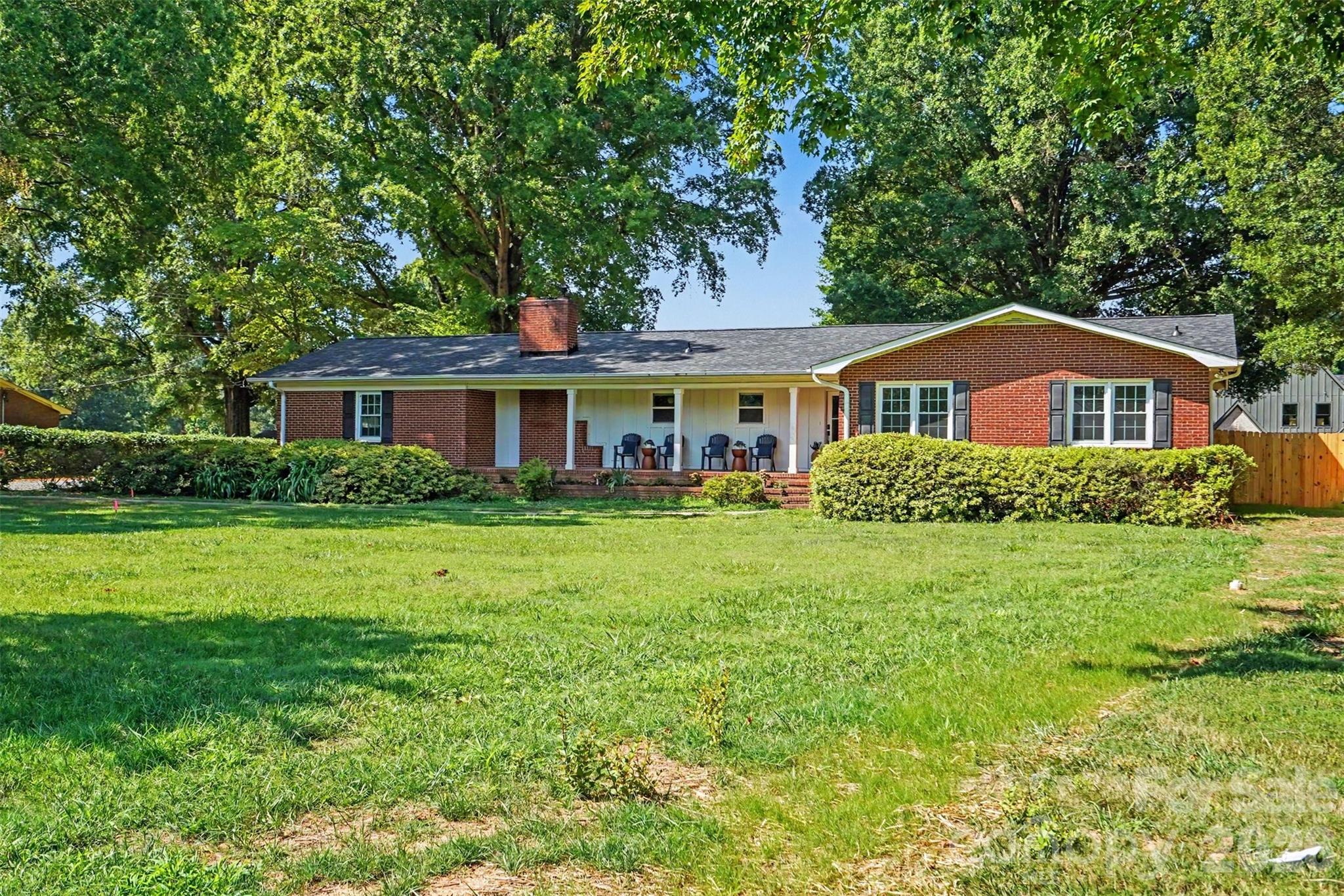 12620 Idlewild Road — Matthews