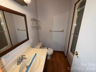 317 Low Bridge Road — Forest City