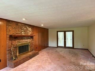 317 Low Bridge Road — Forest City