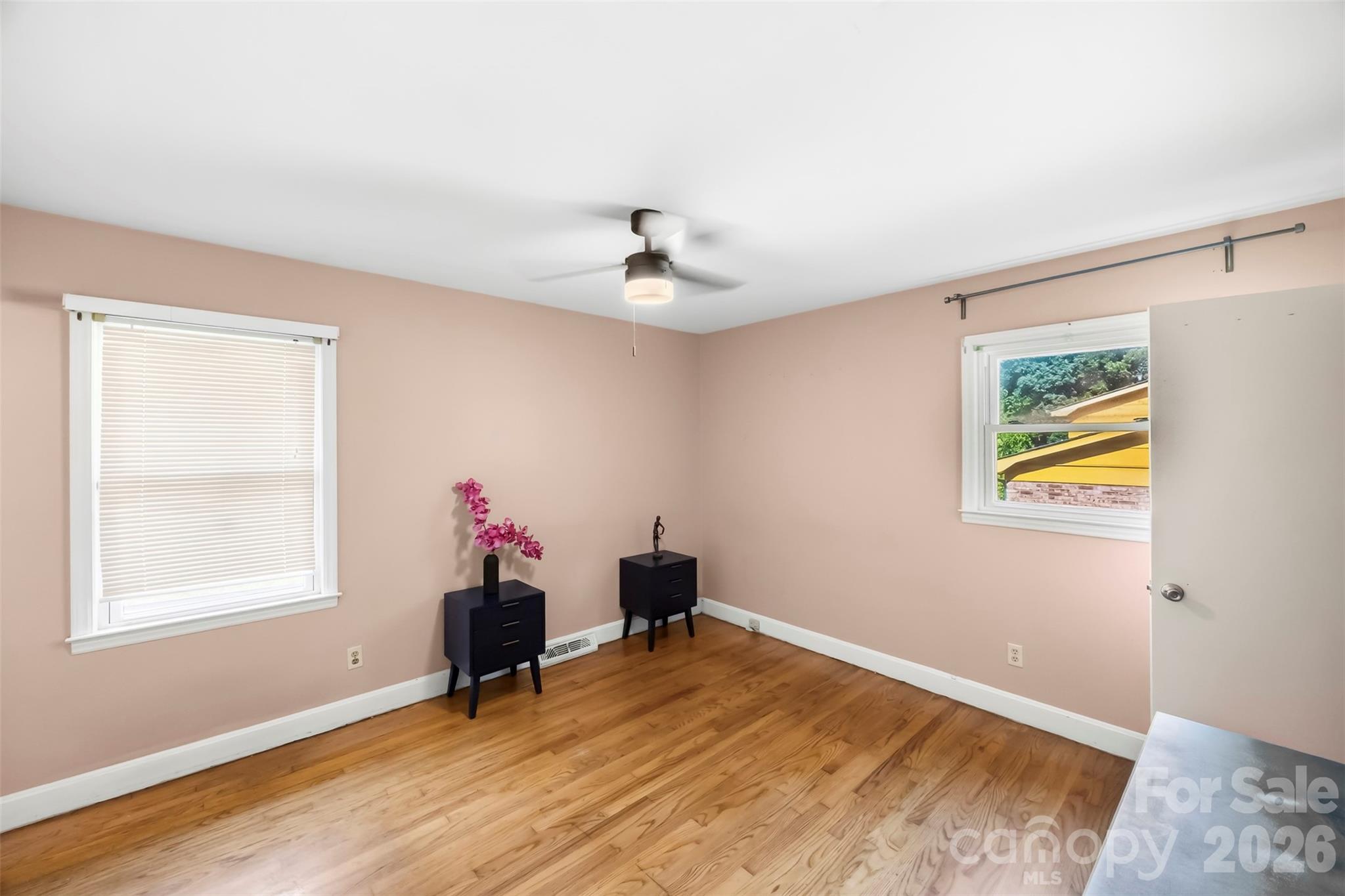 1830 Northbrook Drive — Charlotte