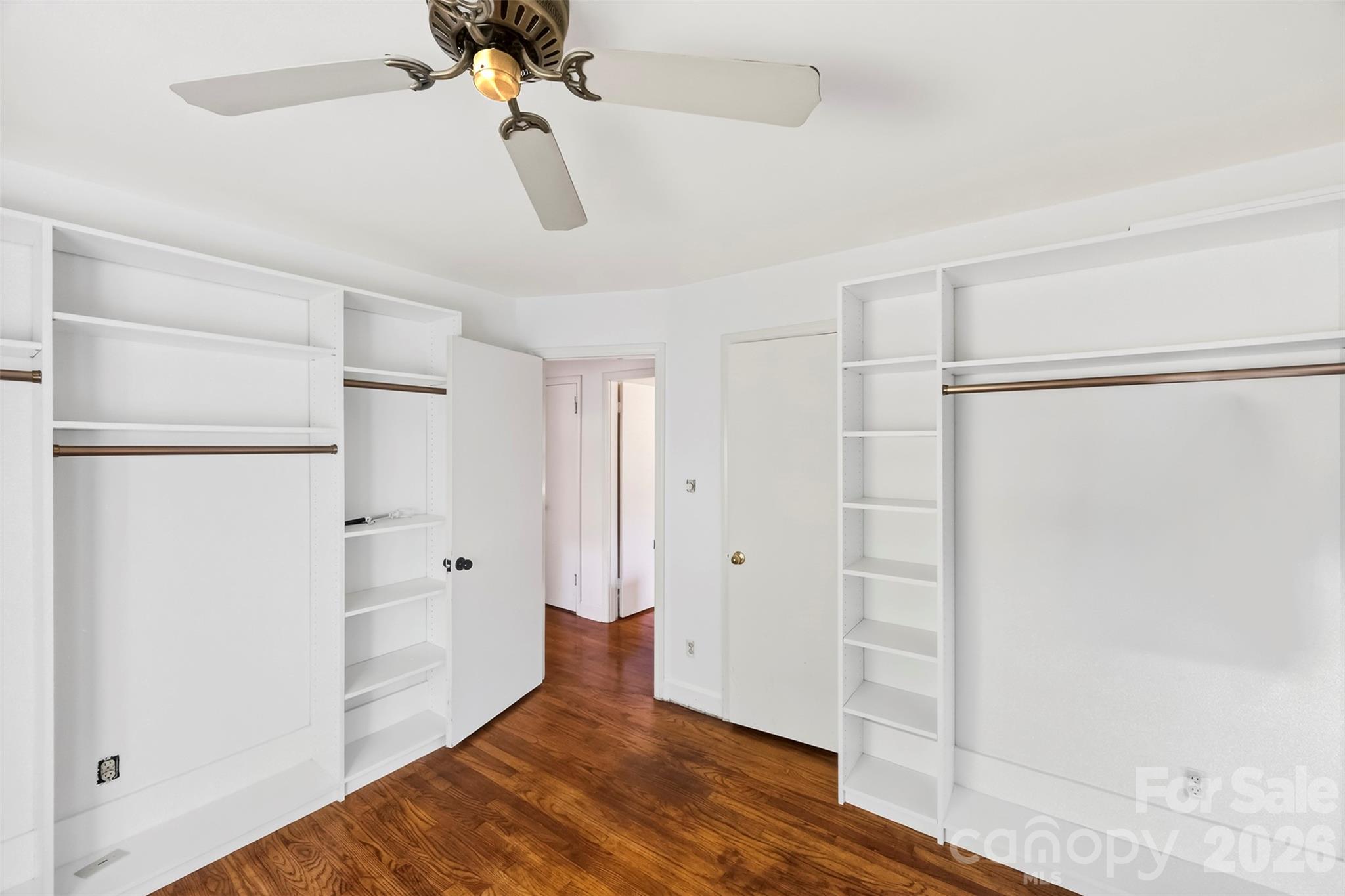 1830 Northbrook Drive — Charlotte