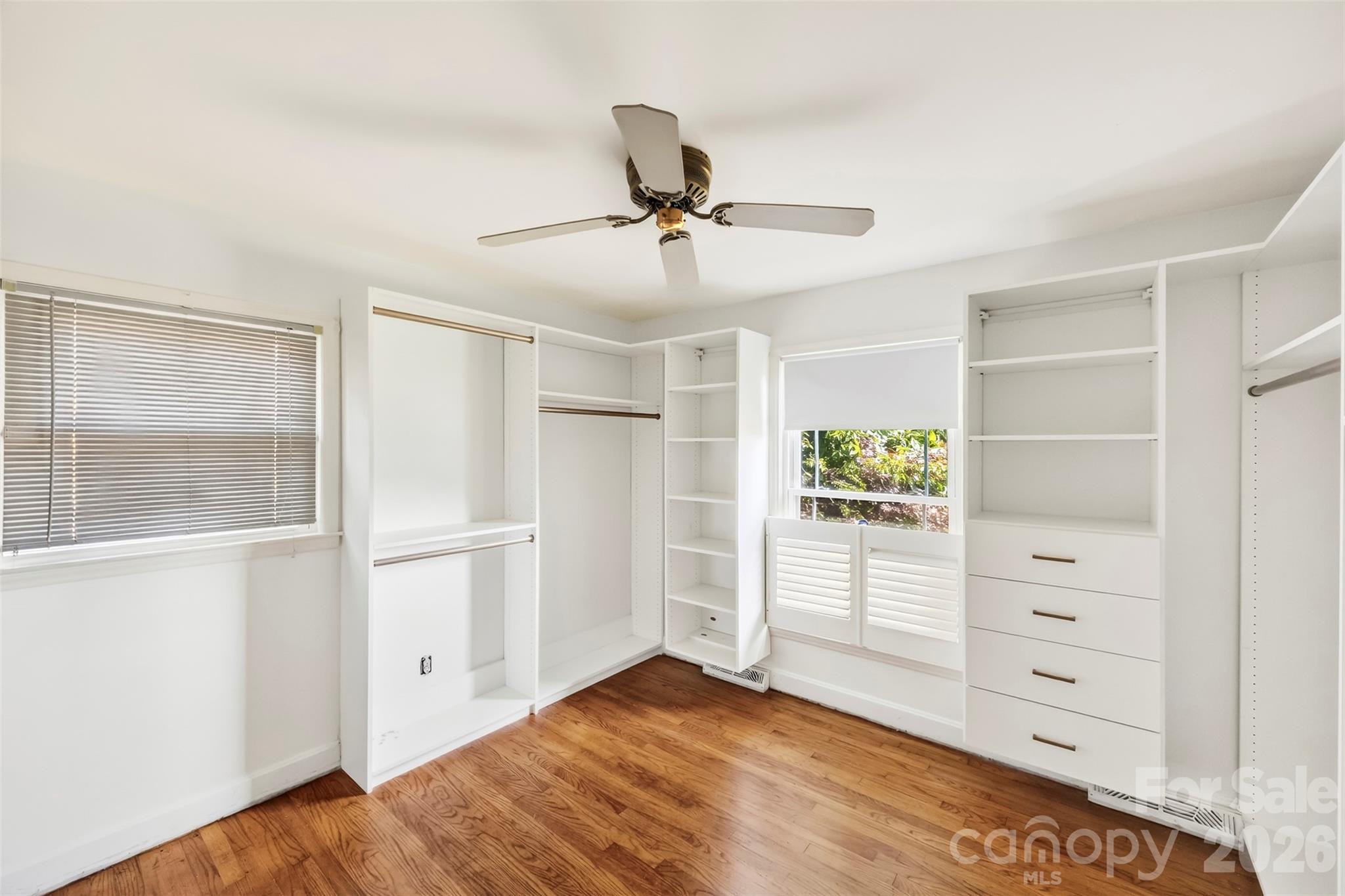 1830 Northbrook Drive — Charlotte