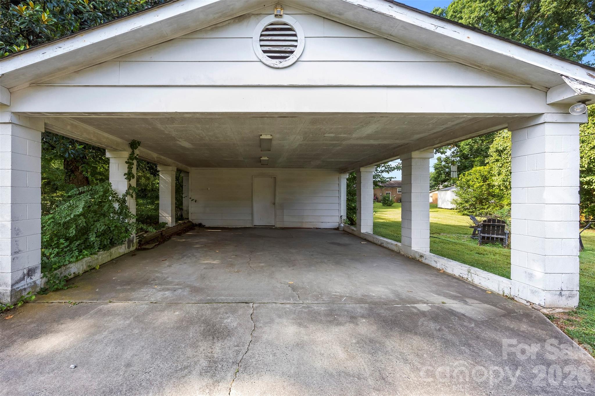 1830 Northbrook Drive — Charlotte