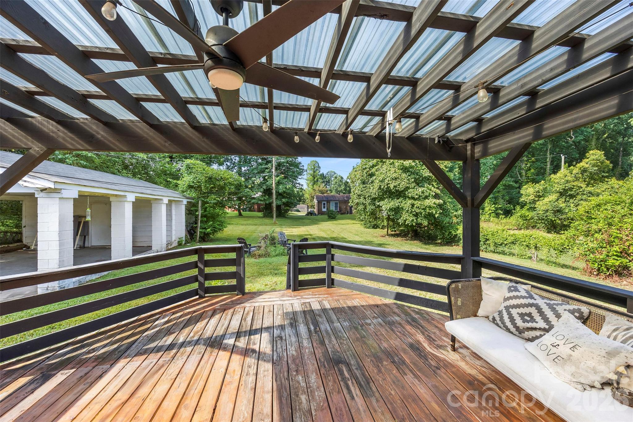 1830 Northbrook Drive — Charlotte
