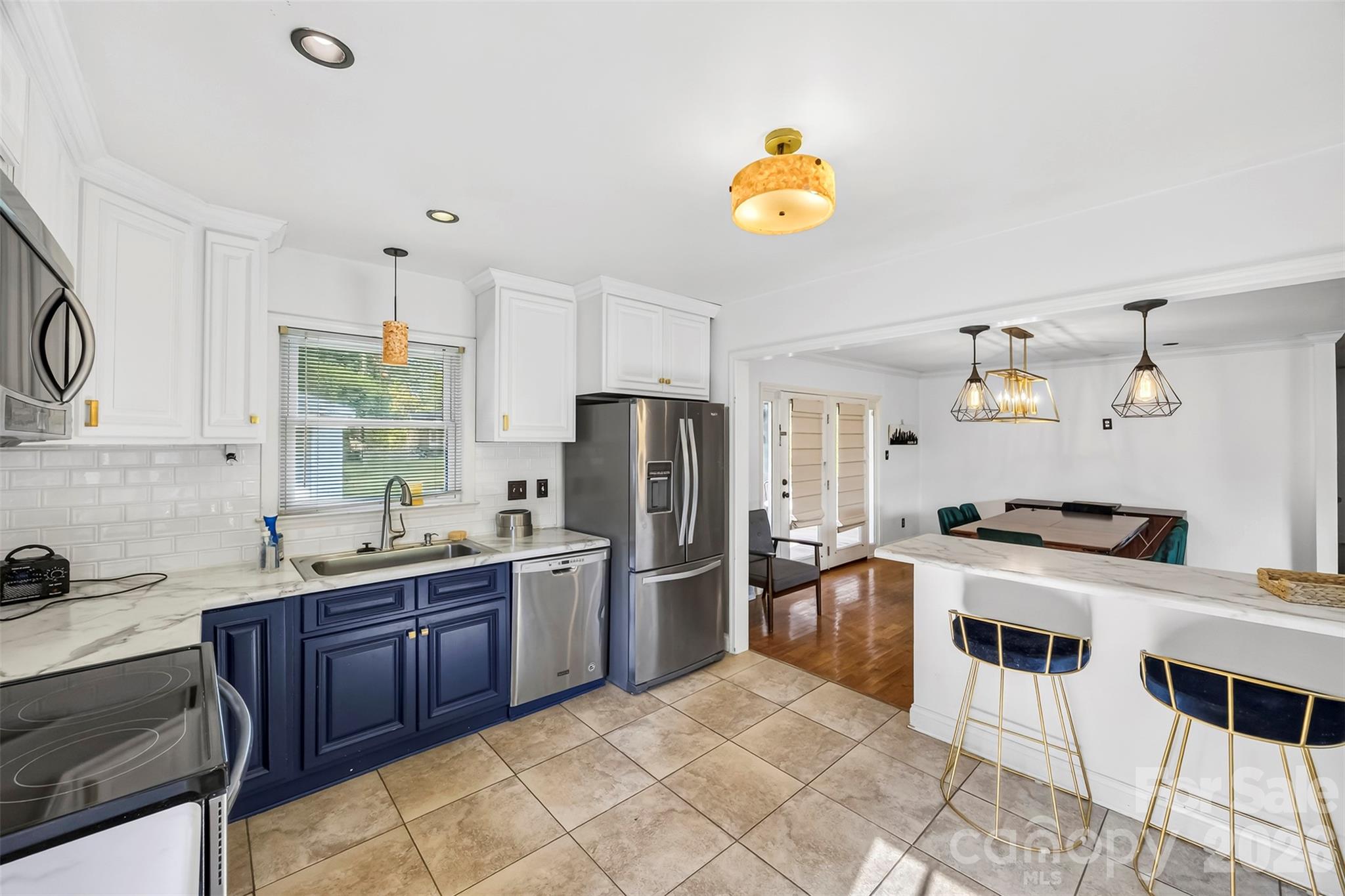 1830 Northbrook Drive — Charlotte