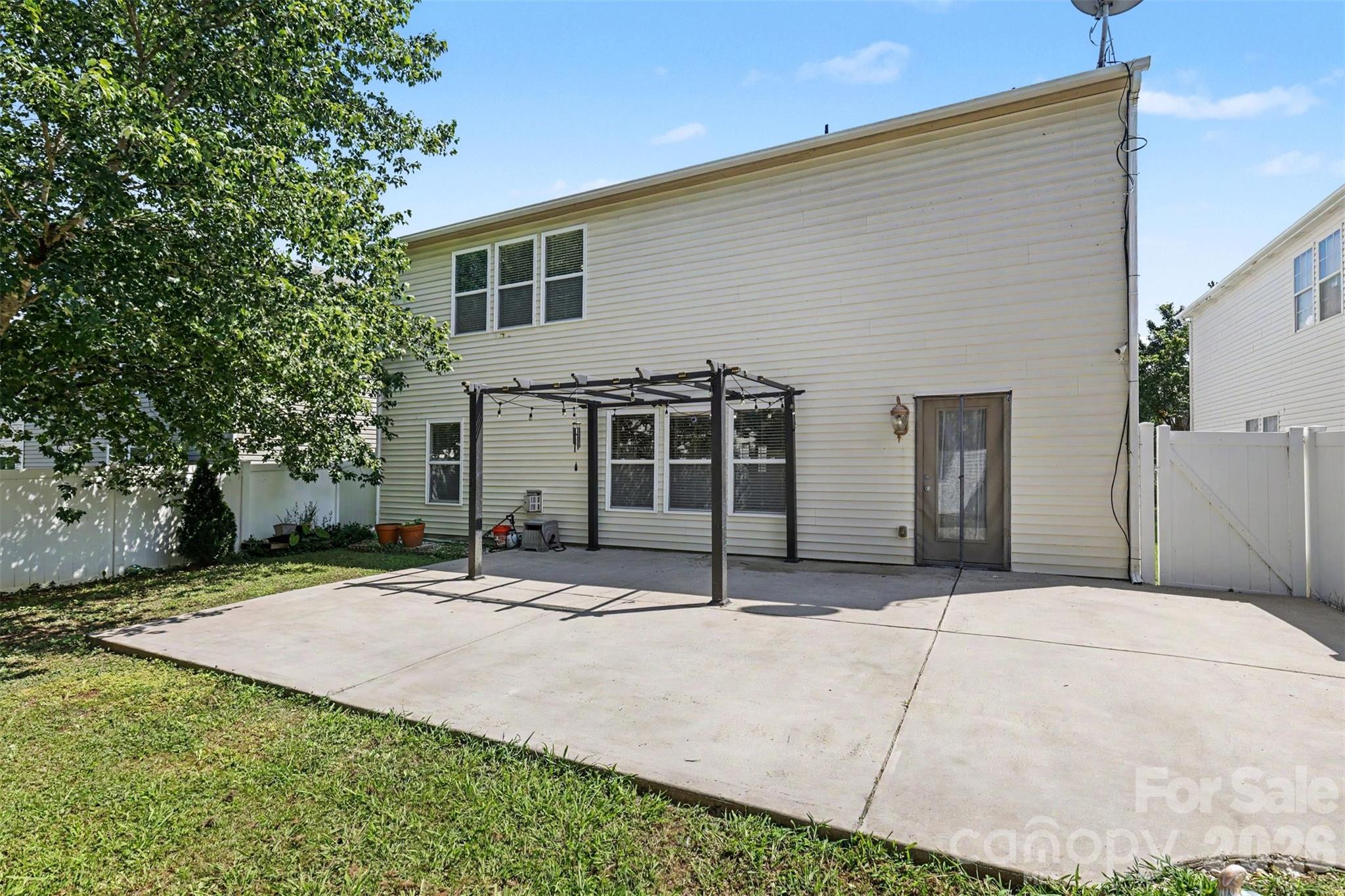 6058 Laurent Avenue — Fort Mill