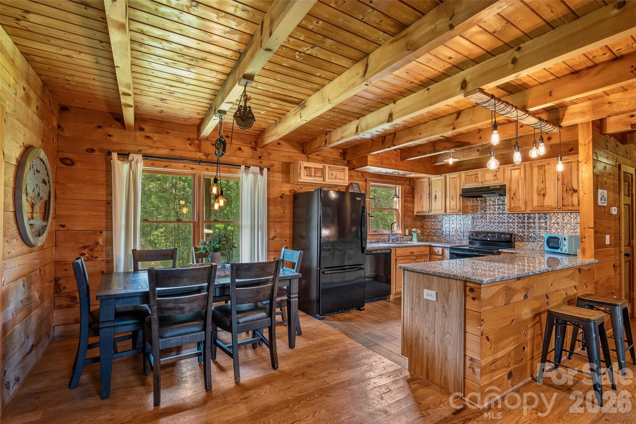4551 Lake Adger Parkway — Mill Spring