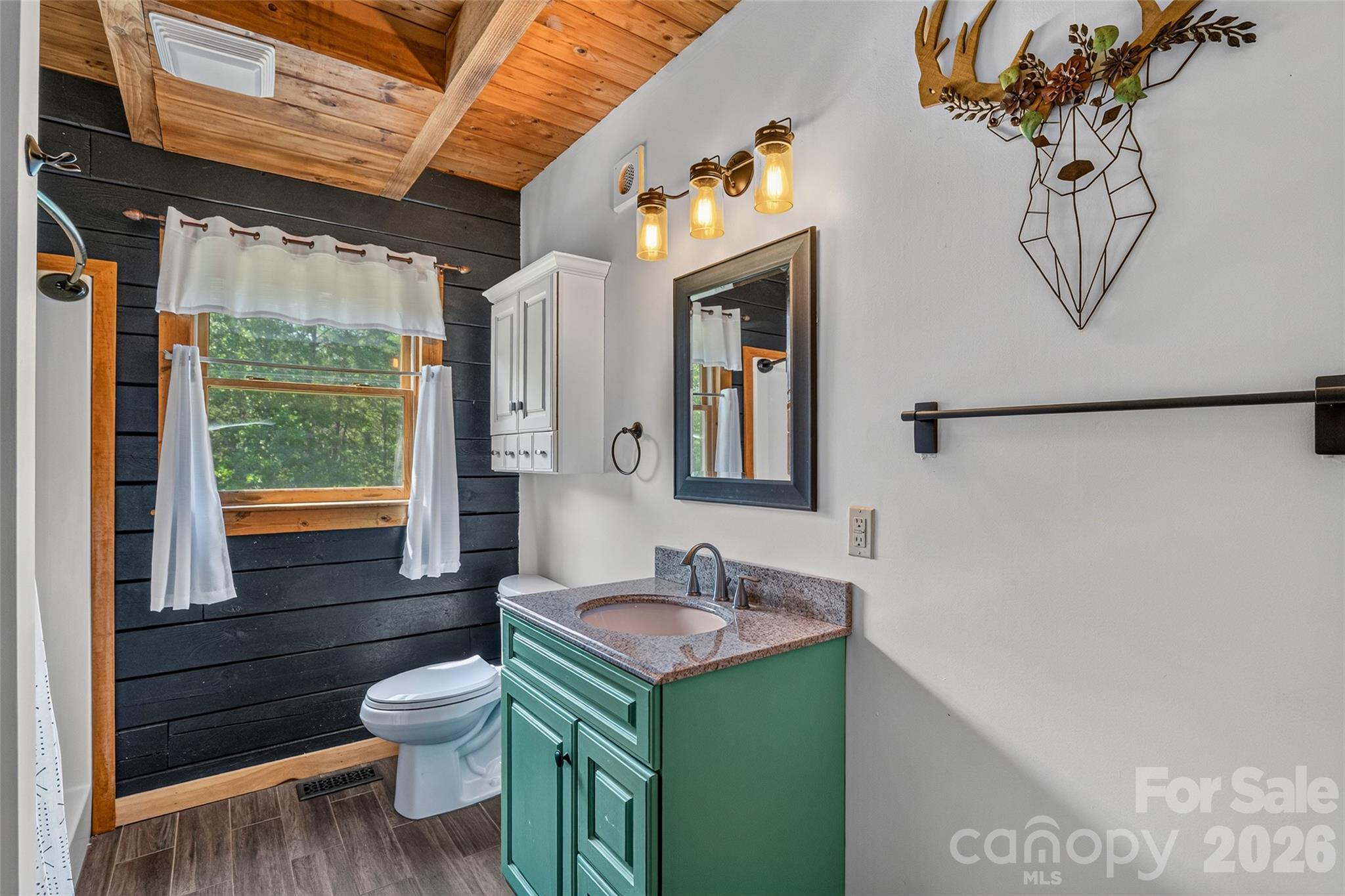 4551 Lake Adger Parkway — Mill Spring