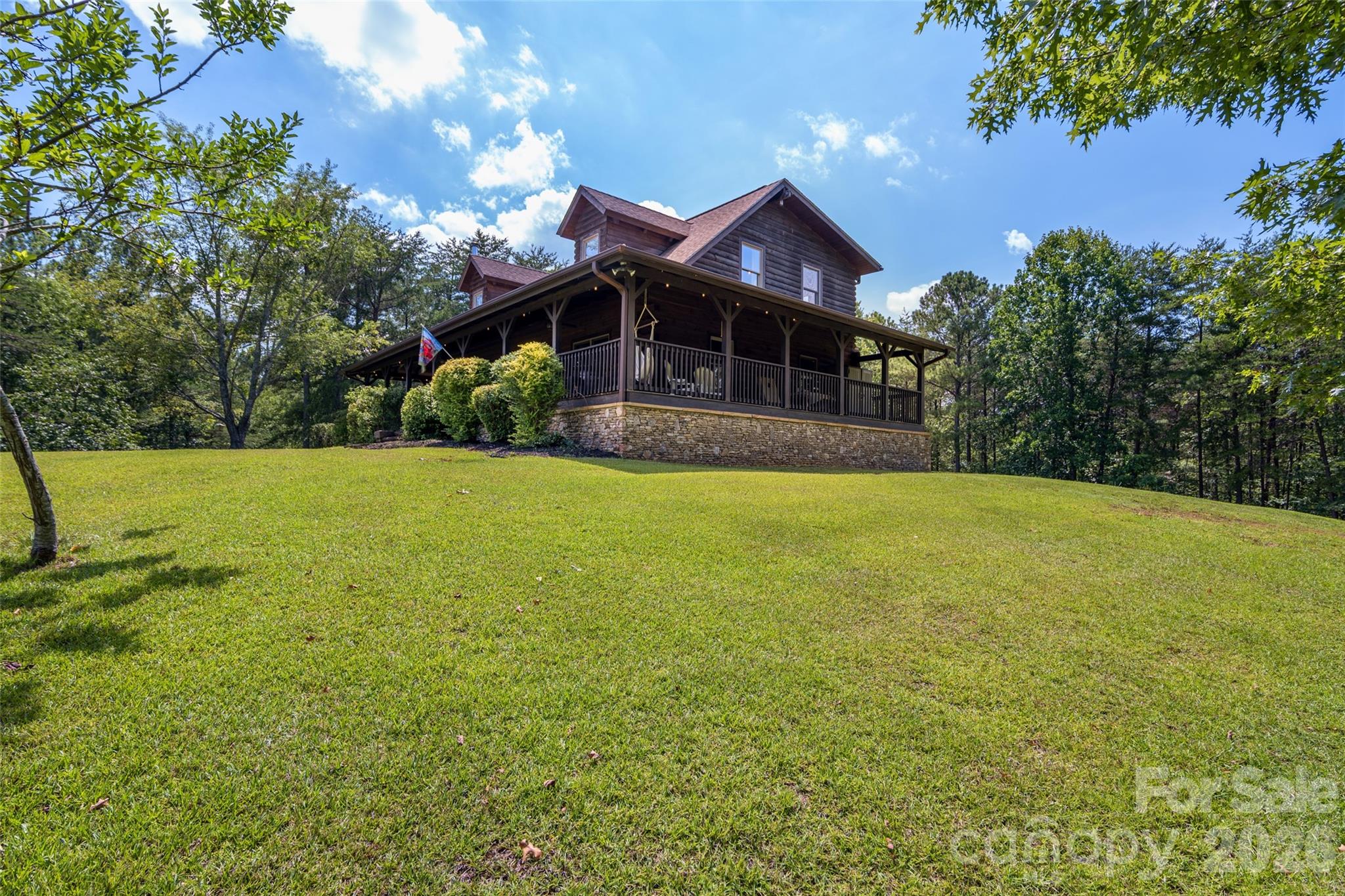 4551 Lake Adger Parkway — Mill Spring