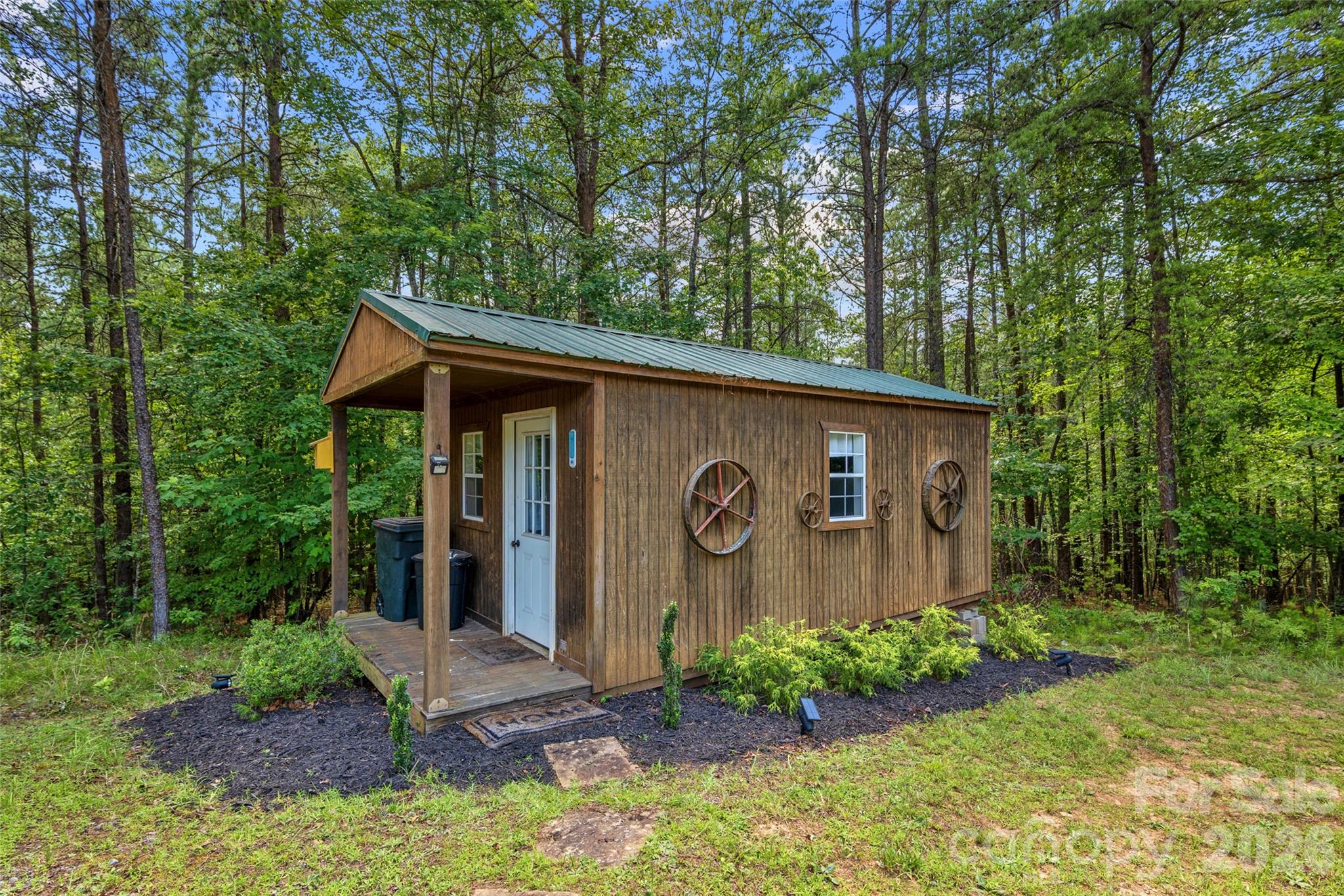 4551 Lake Adger Parkway — Mill Spring