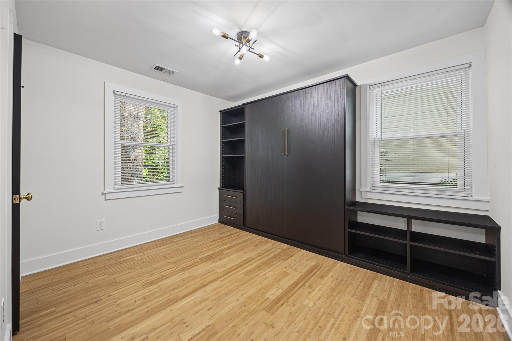 4910 Valley Stream Road — Charlotte
