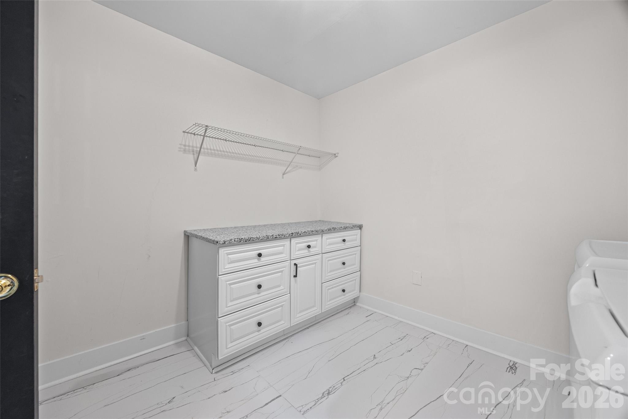 4910 Valley Stream Road — Charlotte