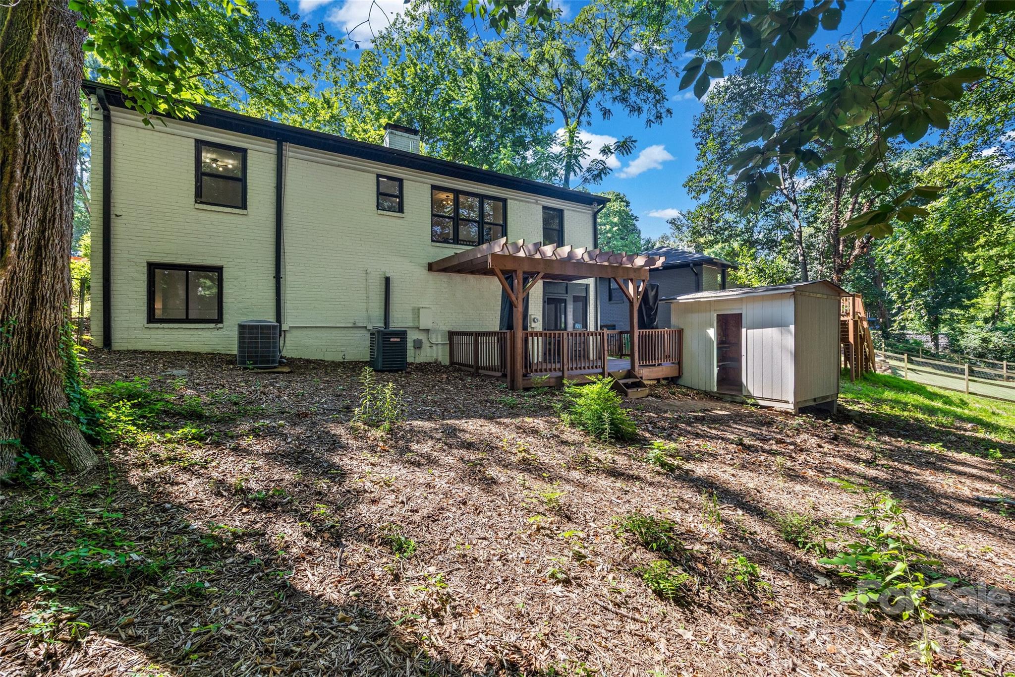 4910 Valley Stream Road — Charlotte