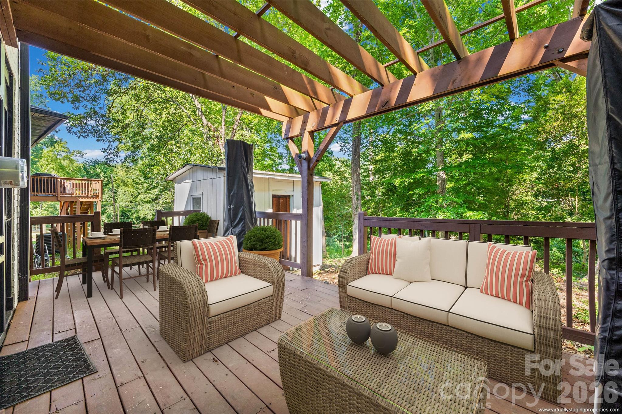 4910 Valley Stream Road — Charlotte
