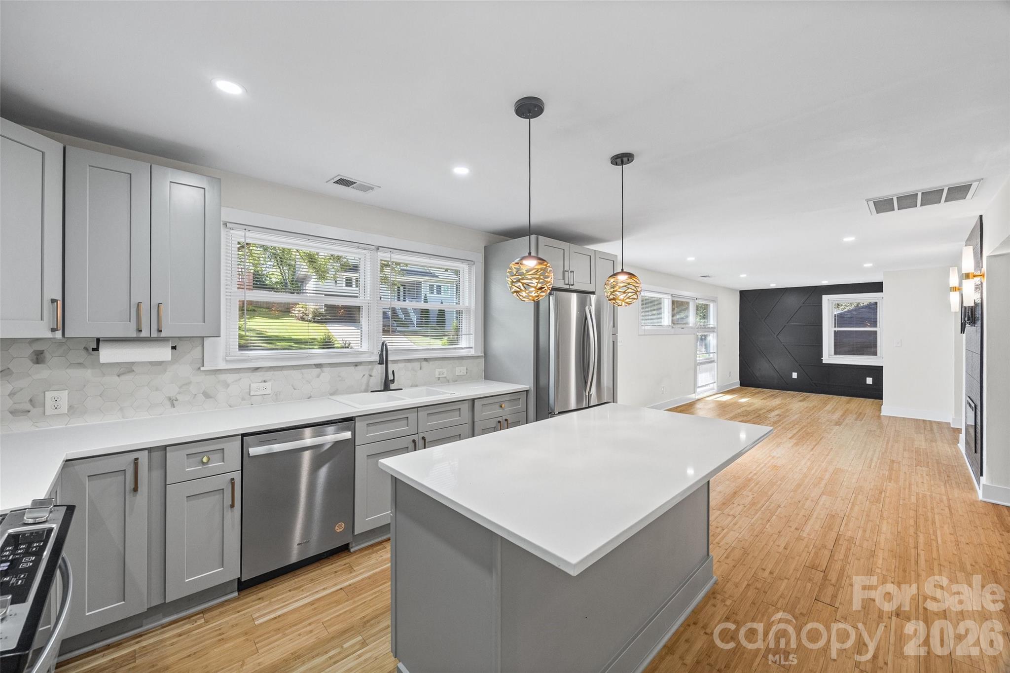 4910 Valley Stream Road — Charlotte