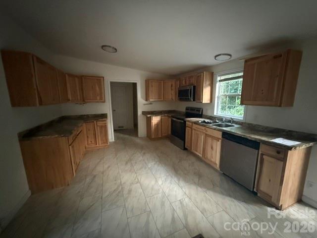 6254 E Meadow Trail — Connelly Springs