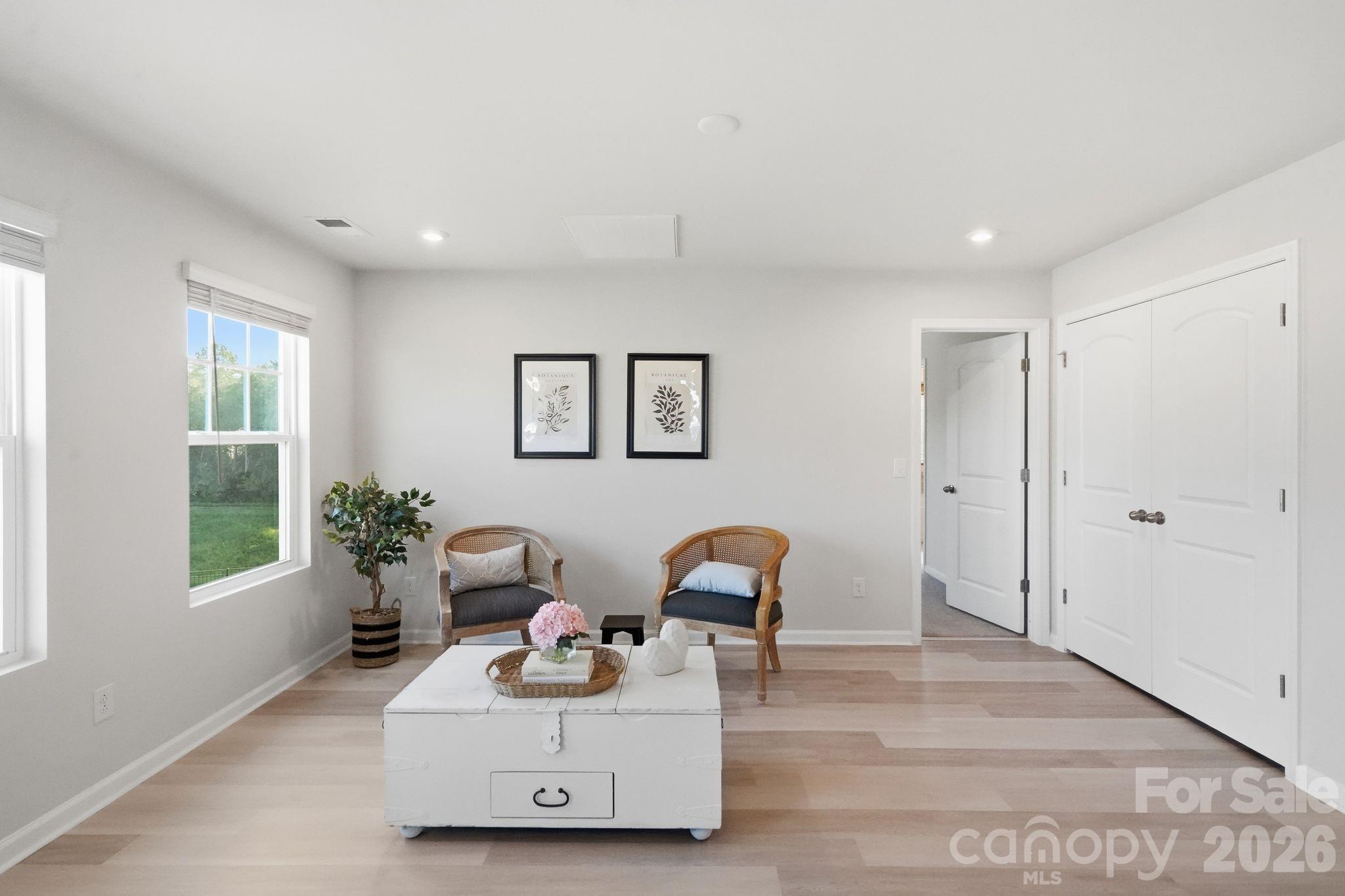 14618 Tamarack Drive — Charlotte