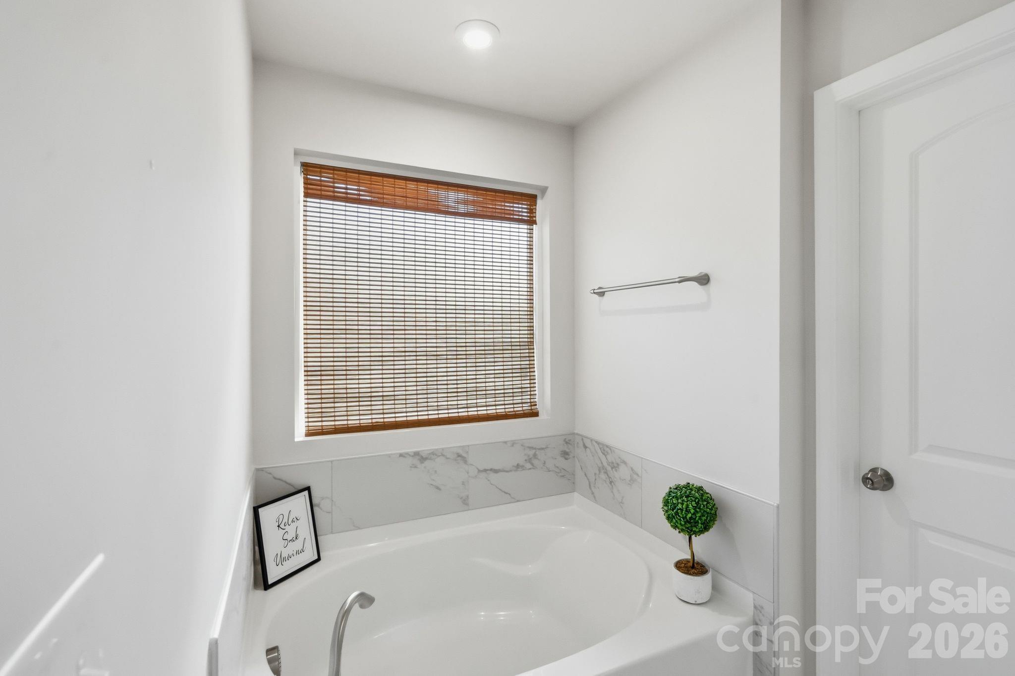 14618 Tamarack Drive — Charlotte
