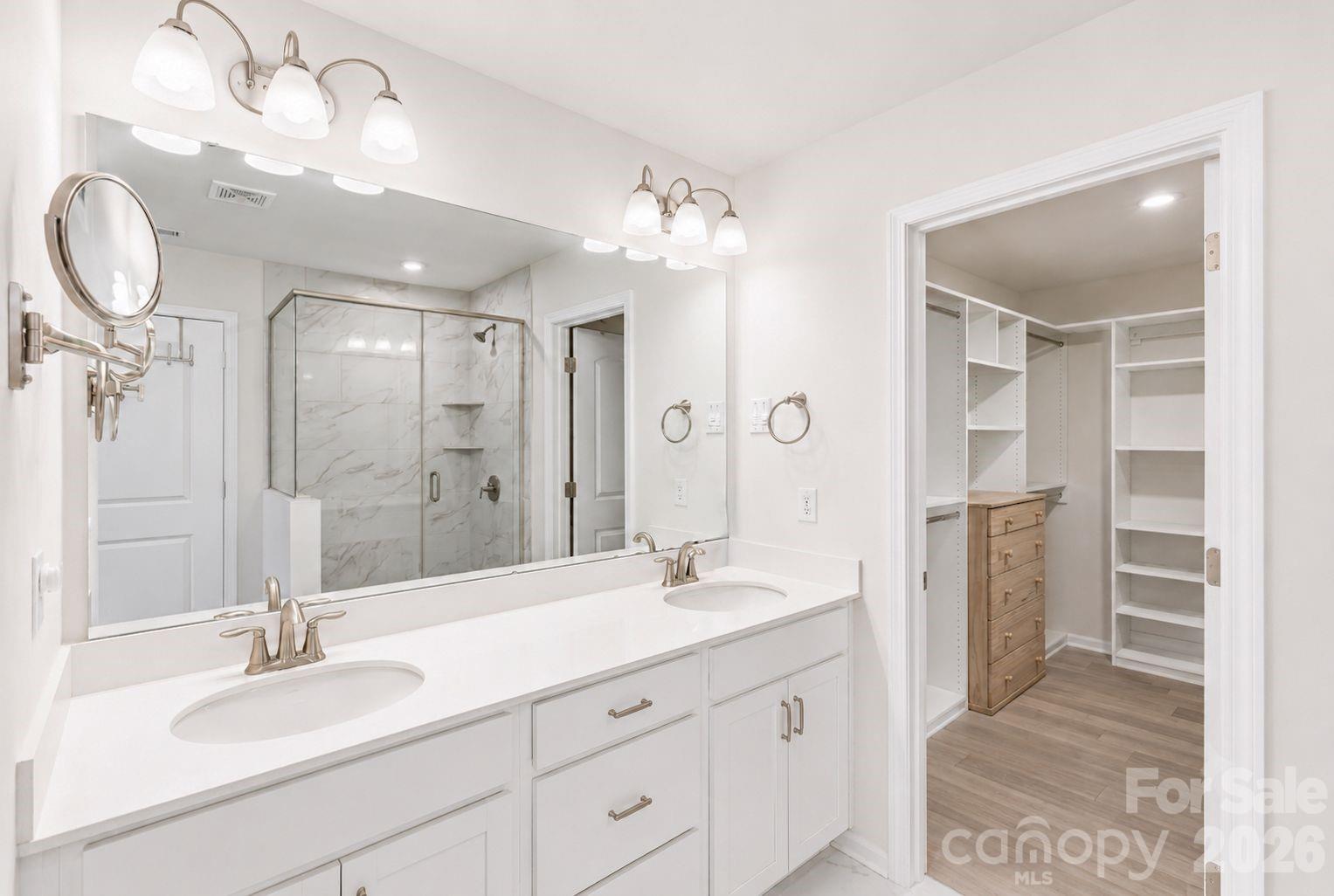 14618 Tamarack Drive — Charlotte