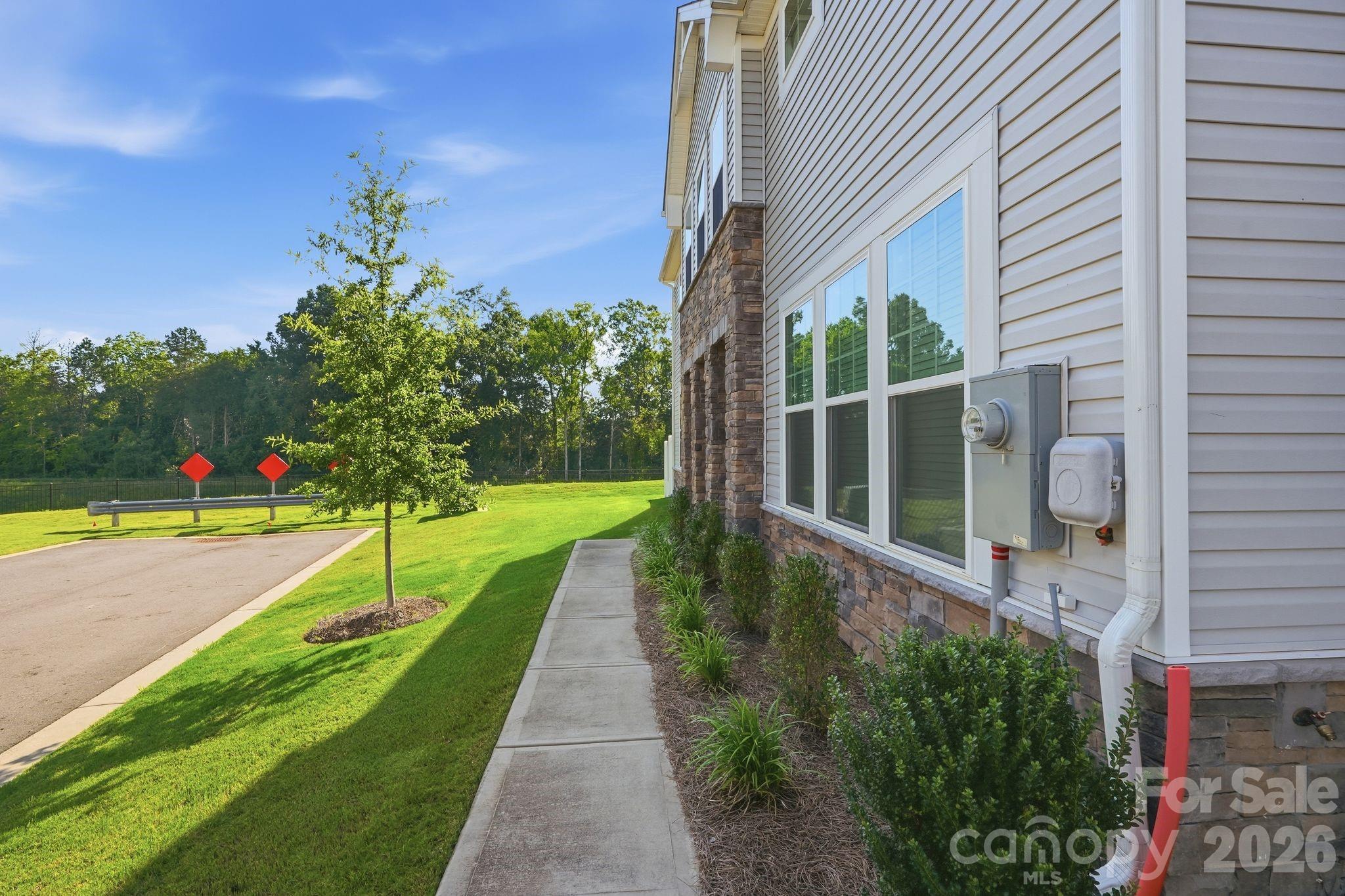 14618 Tamarack Drive — Charlotte