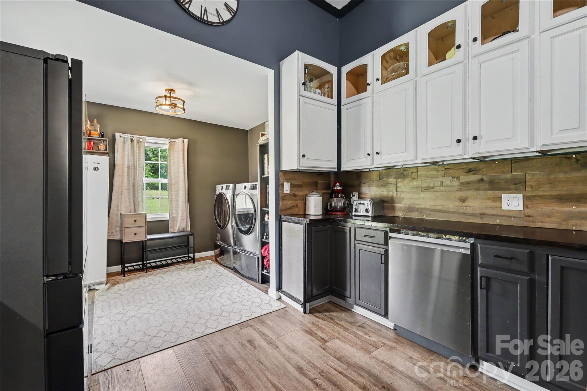 159 E Lacy Street — Chester