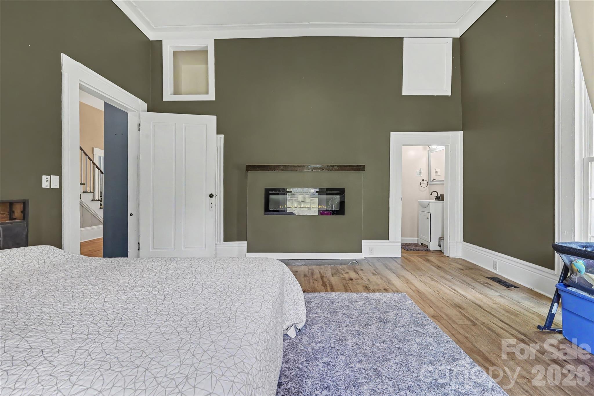 159 E Lacy Street — Chester