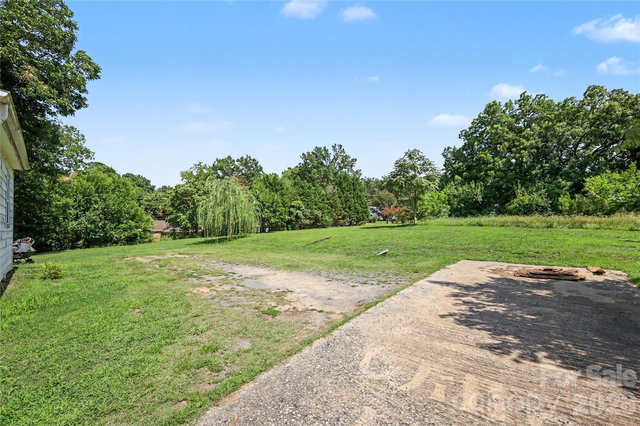 159 E Lacy Street — Chester
