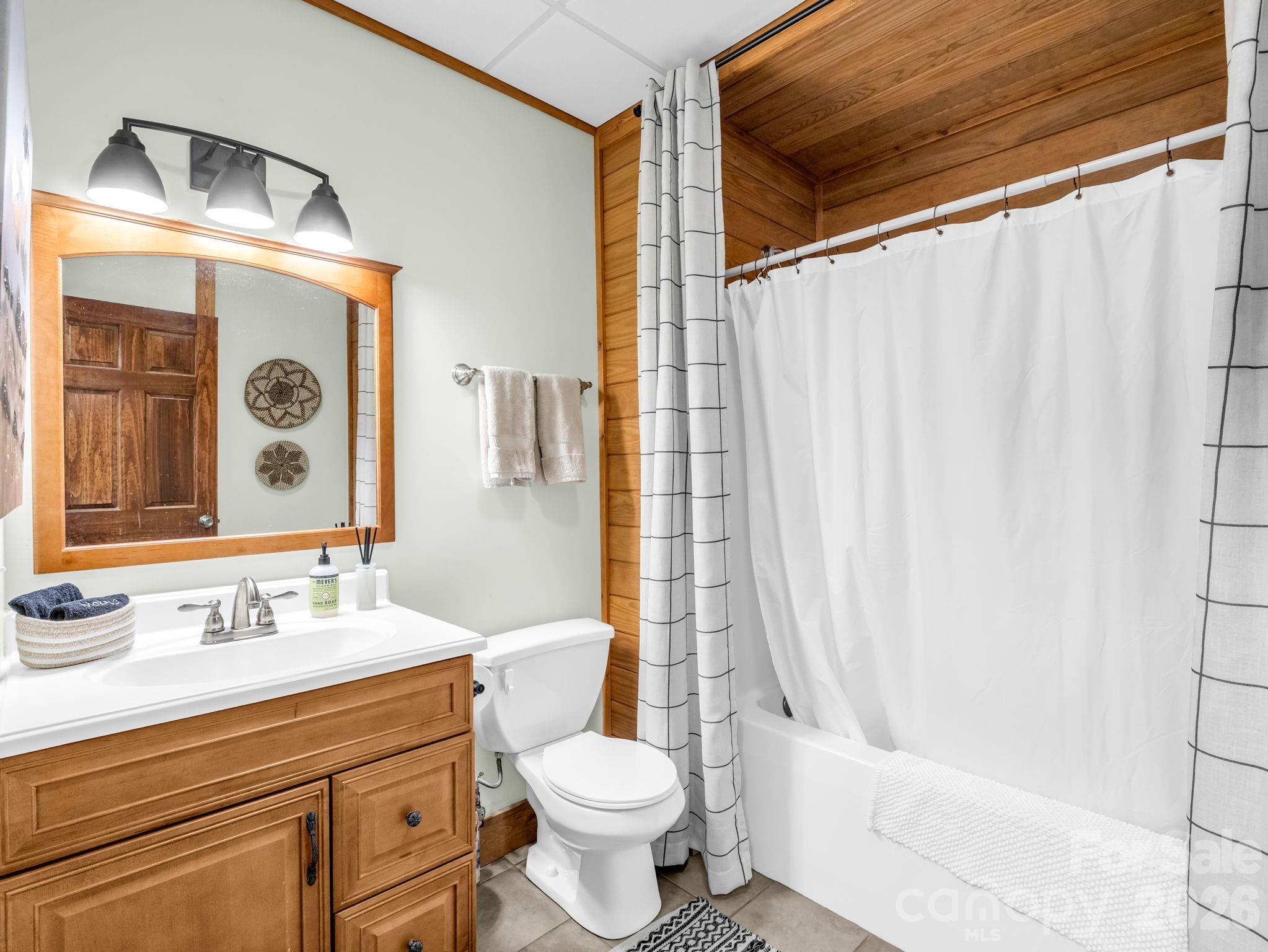 114 Sunset Drive — Bostic