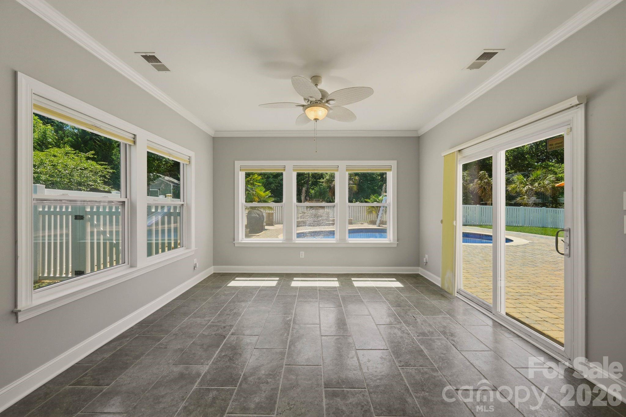 125 Paradise Hills Circle — Mooresville