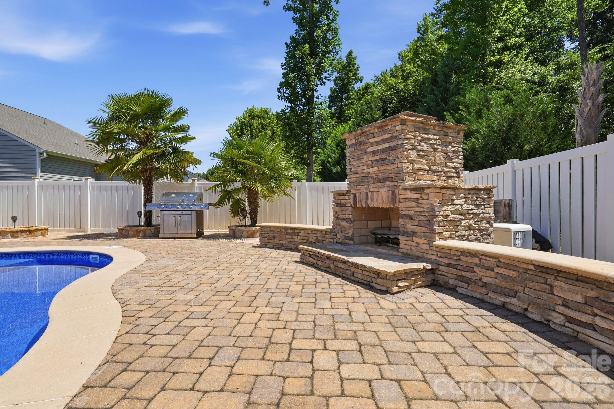 125 Paradise Hills Circle — Mooresville