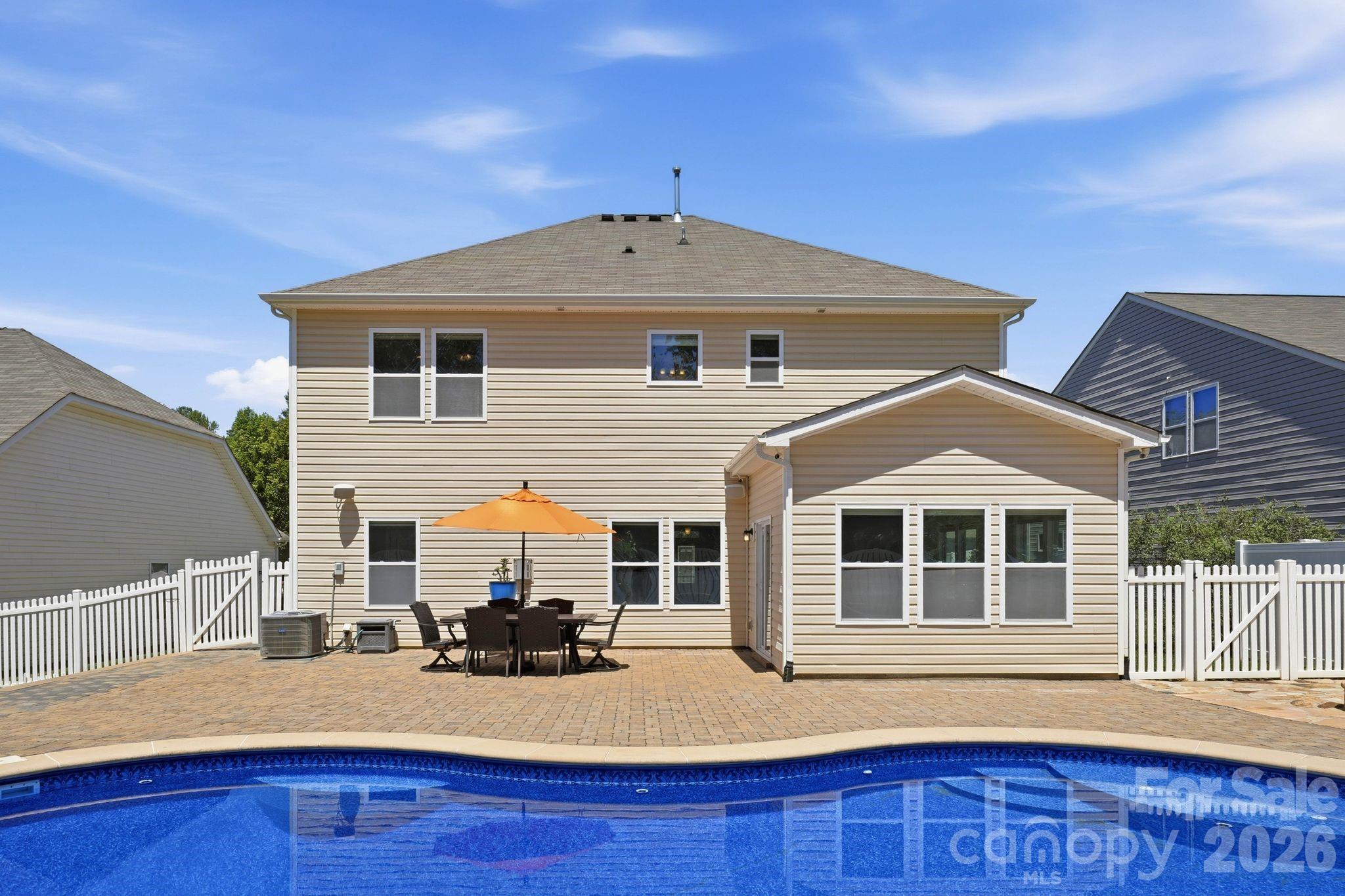 125 Paradise Hills Circle — Mooresville