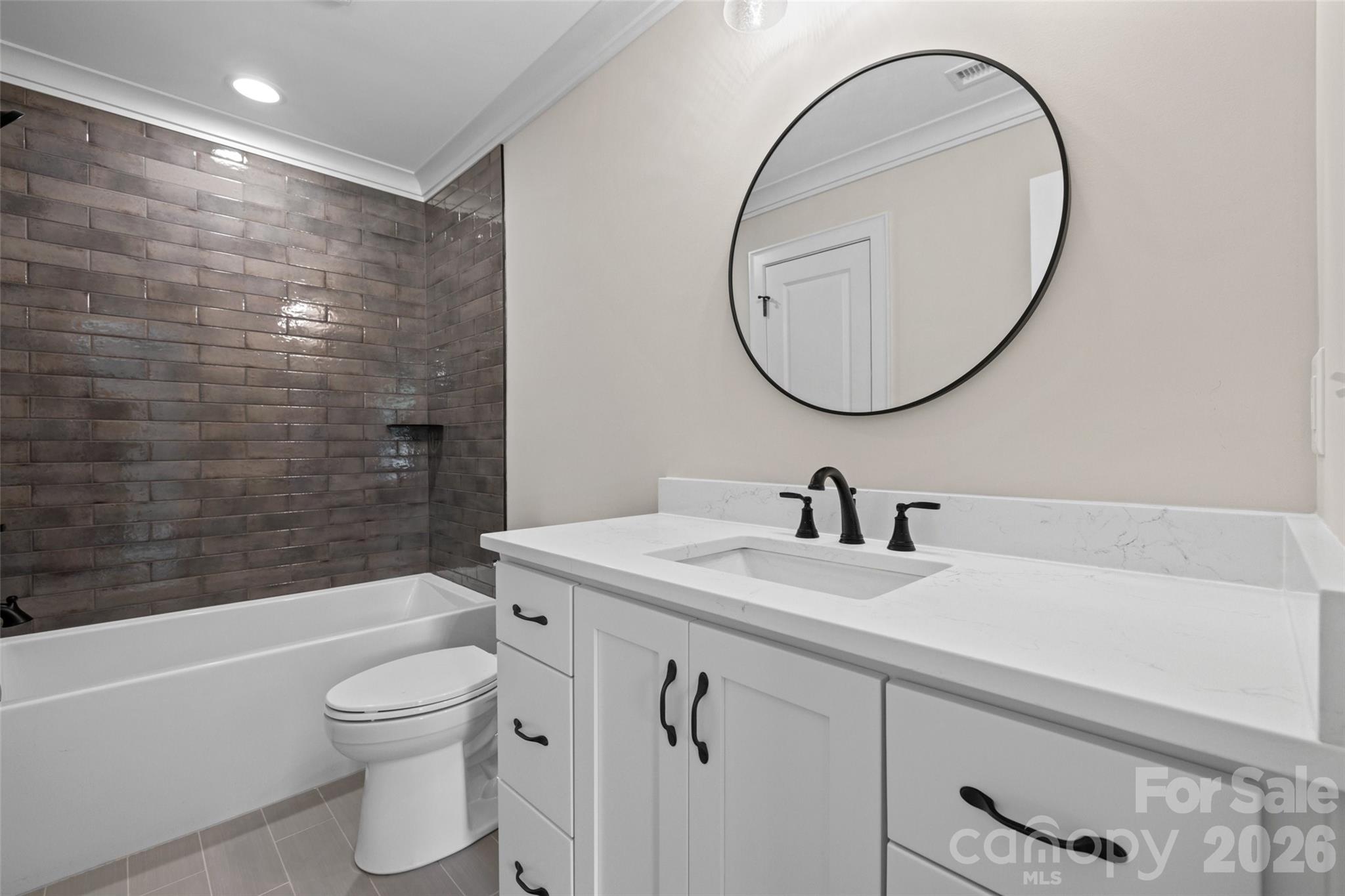 537 Riddle Mill Road — Clover