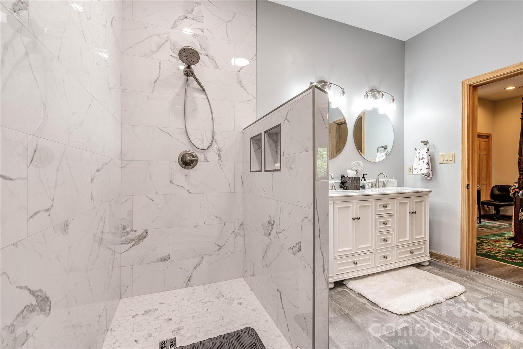 189 Edgewater Point NW #227 — Valdese