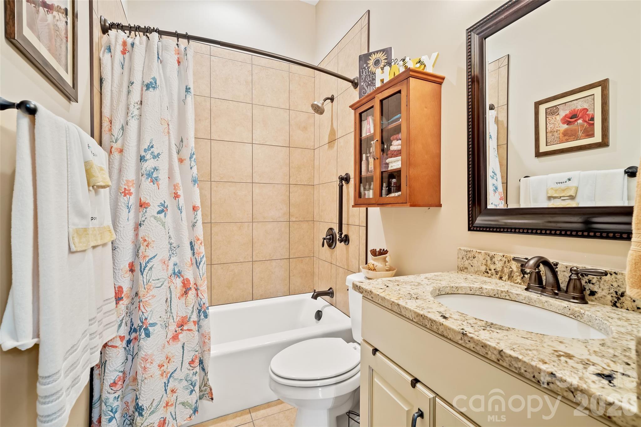 25 Ocaso Drive — Asheville
