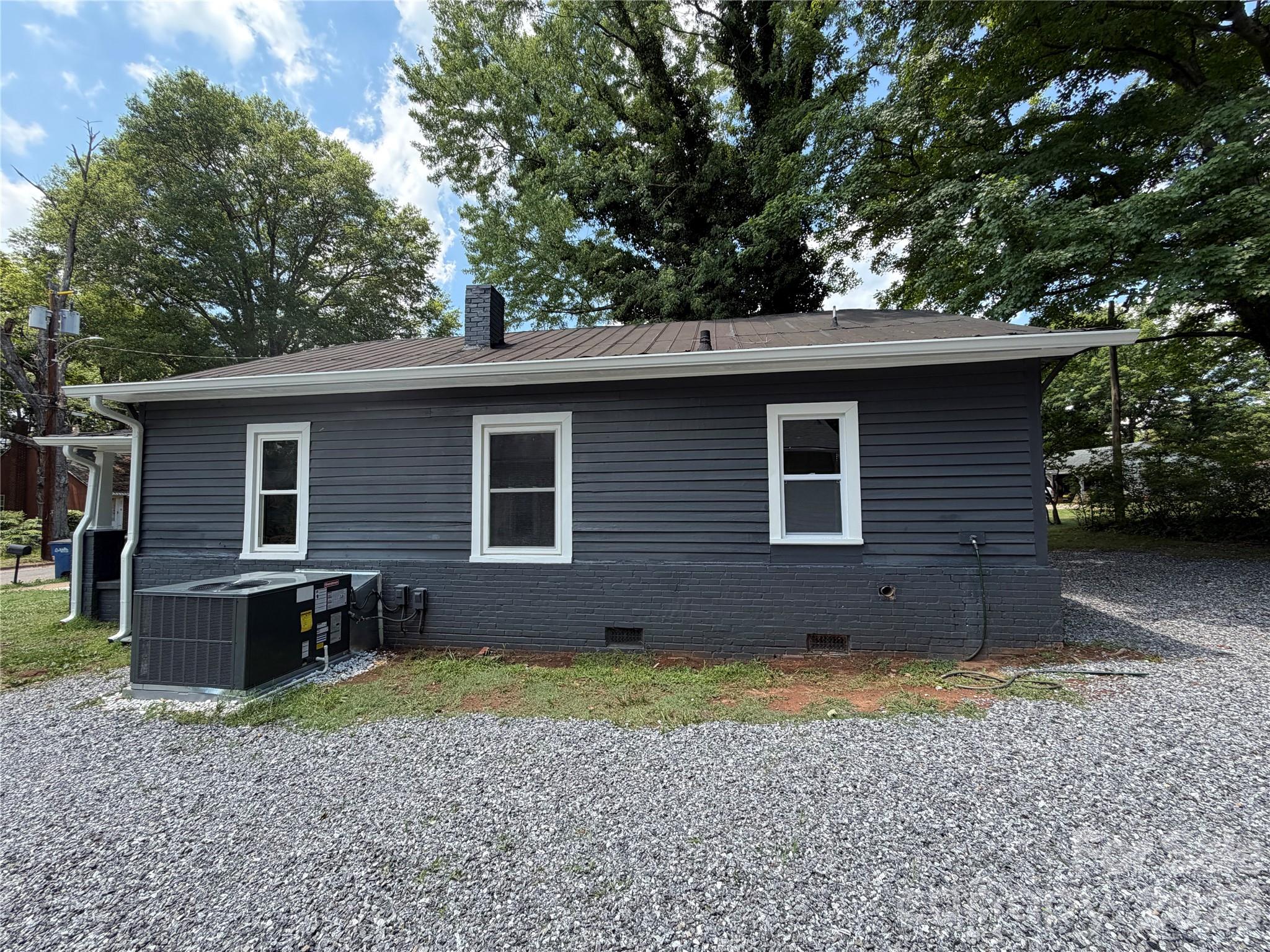 316 N Bost Street — Statesville