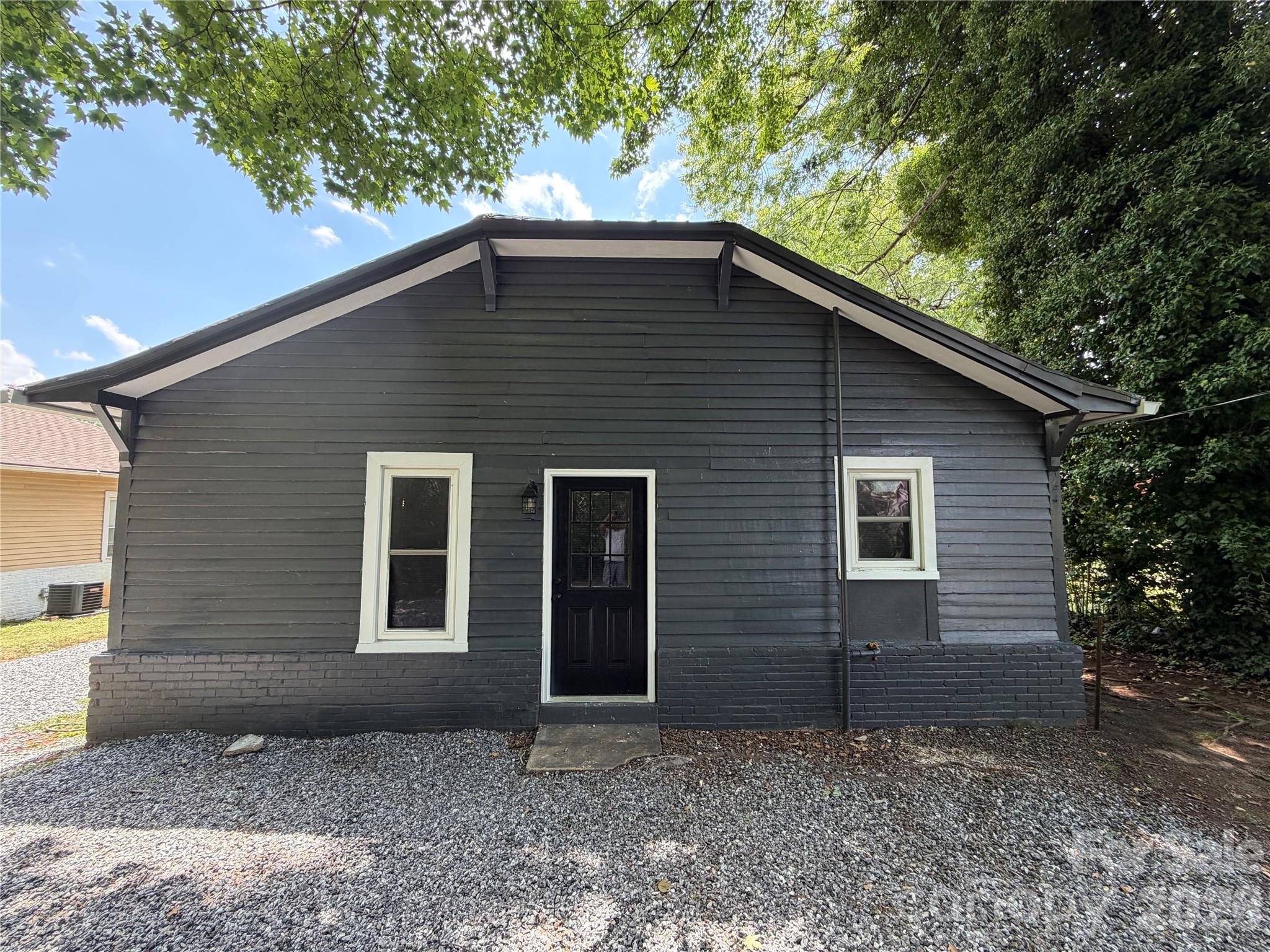316 N Bost Street — Statesville