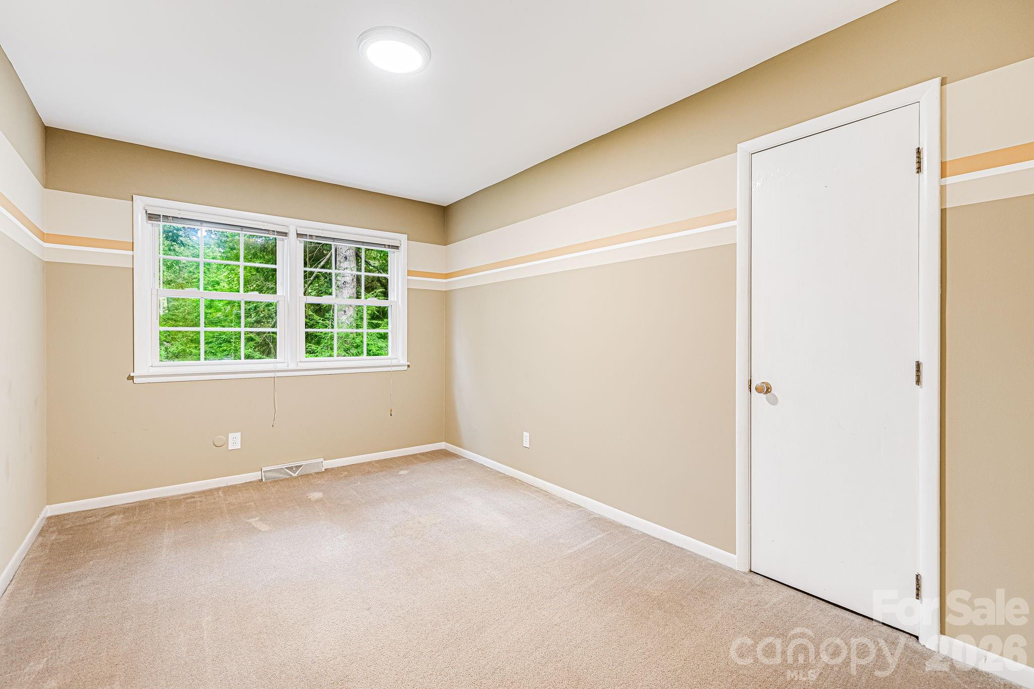 38 Westridge Drive — Asheville