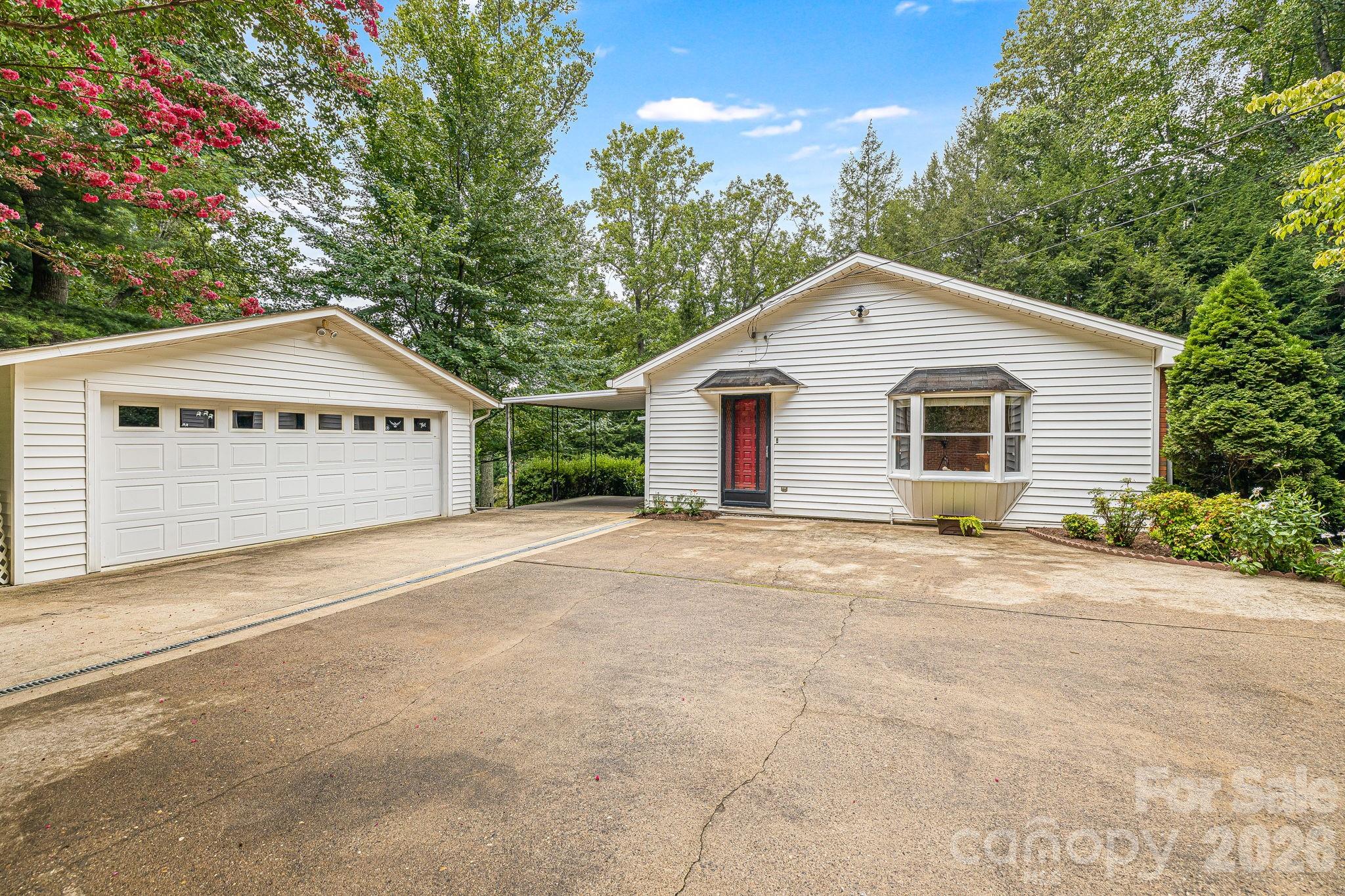 38 Westridge Drive — Asheville