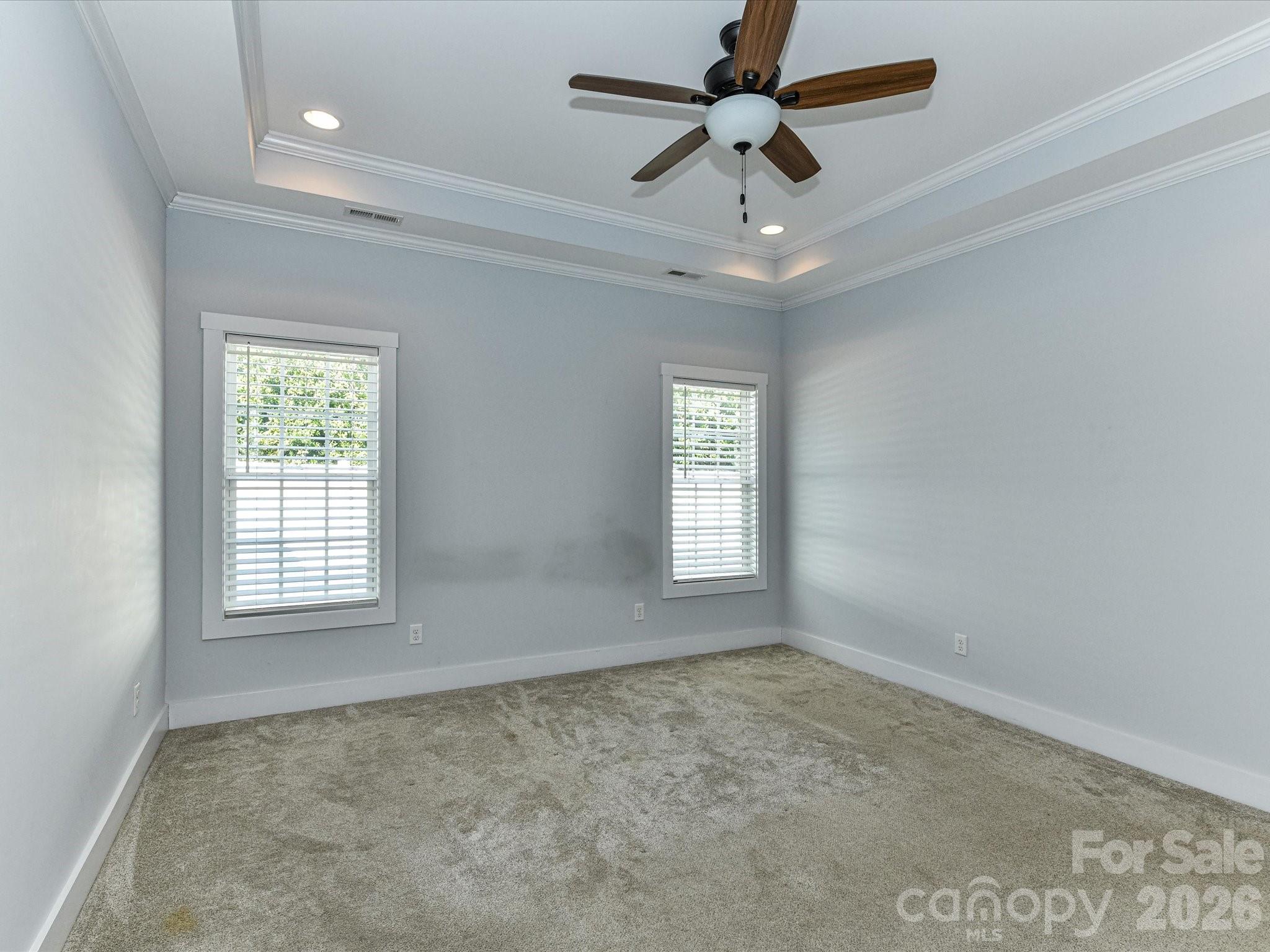 423 Ellicott Lane — Locust