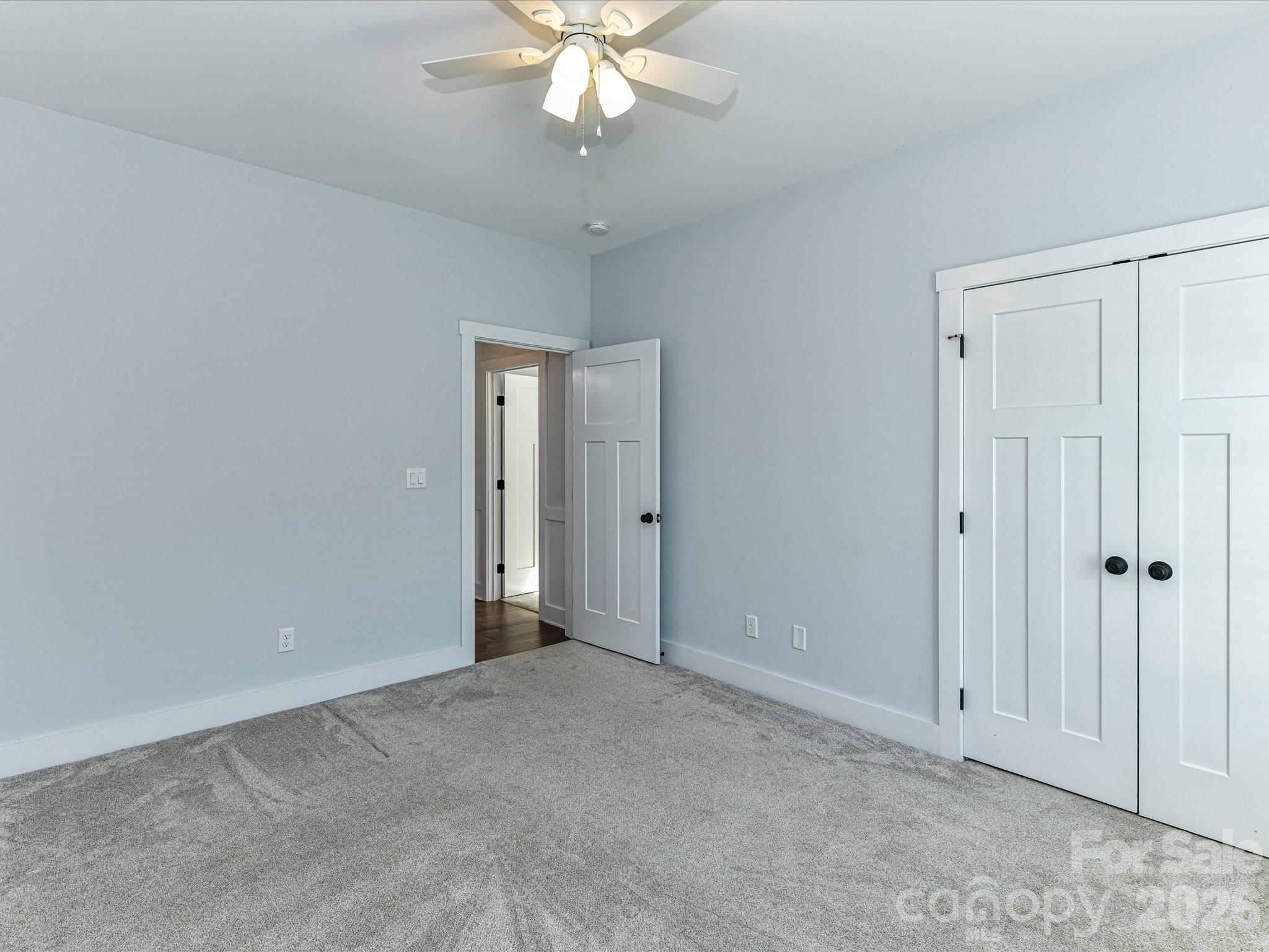 423 Ellicott Lane — Locust