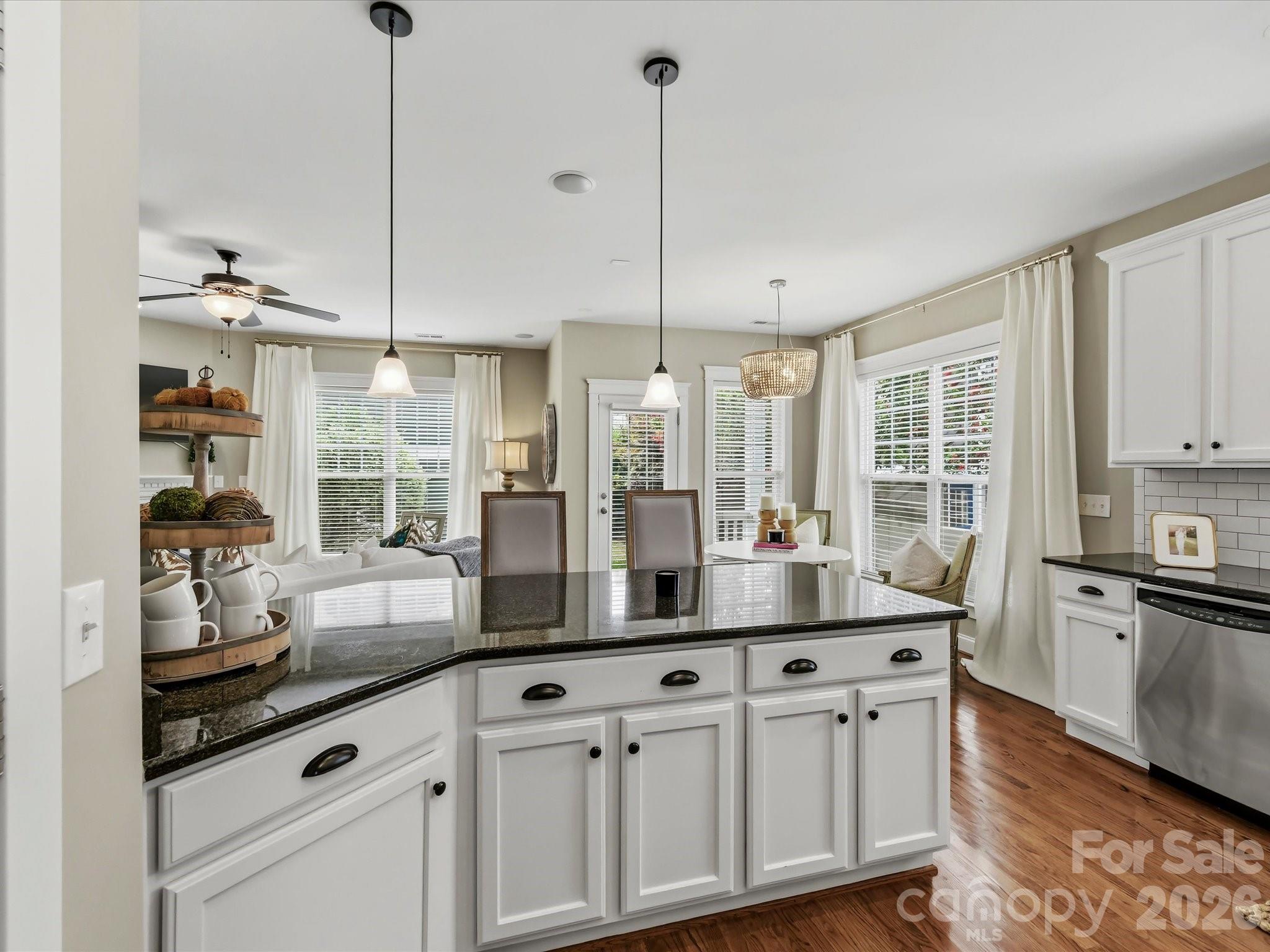 15715 Taviston Street — Huntersville